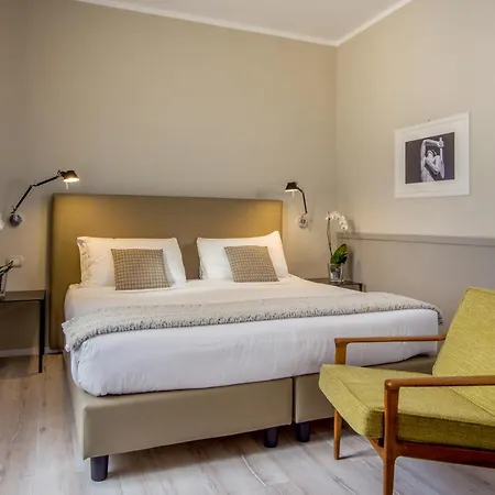 Nazionale 51 L בית הארחה רומא